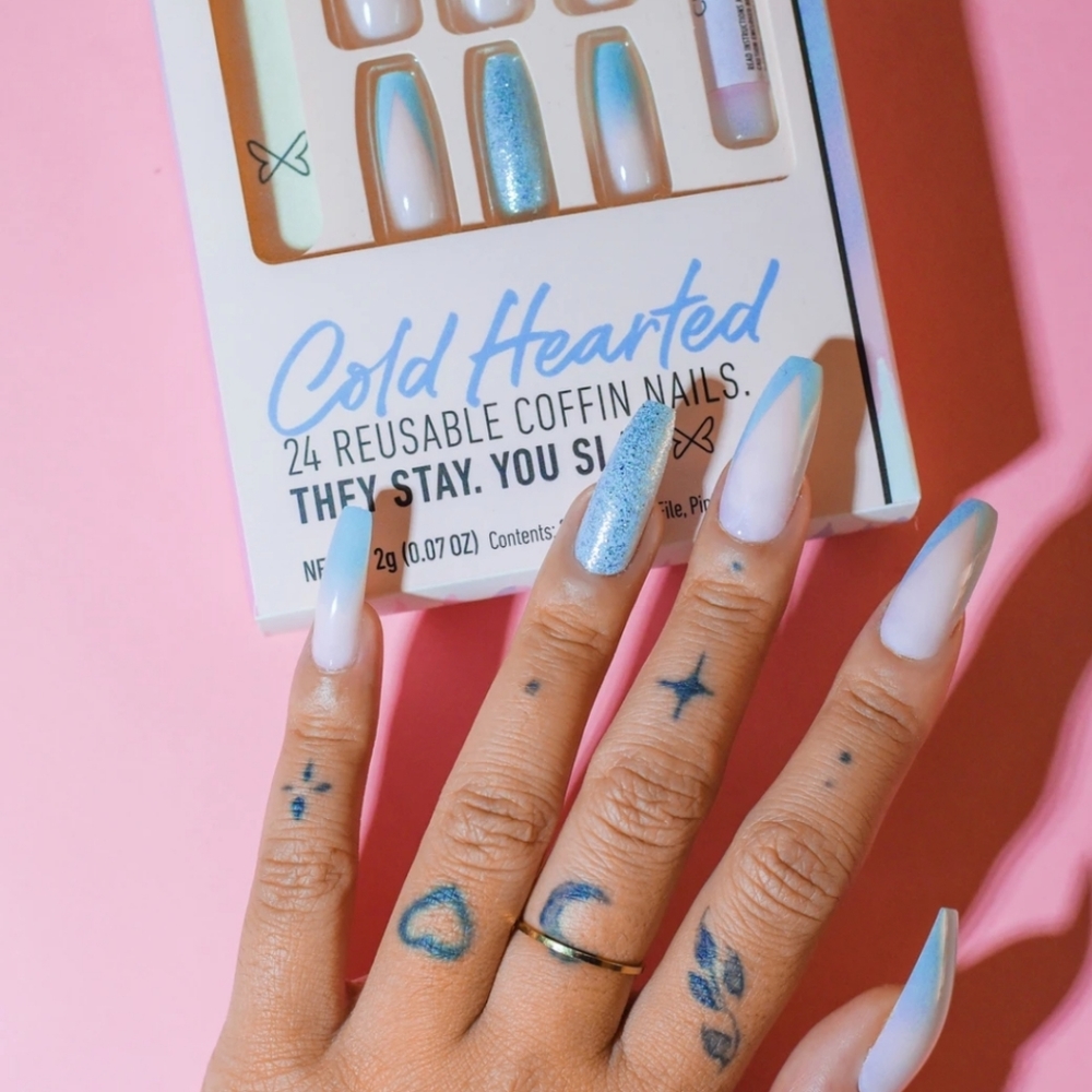 Press on Nails COLD HEARTED